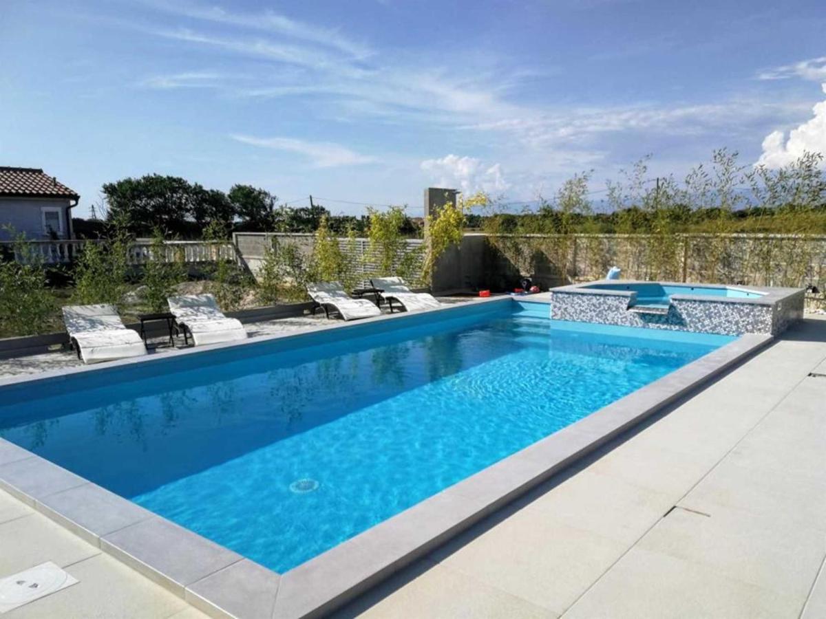 פריבלאקה Villa Flora Maris Apartments מראה חיצוני תמונה